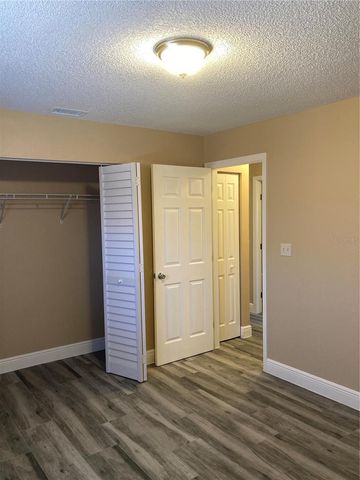 3588 MERIDEN AVENUE B, Oldsmar, FL 34677