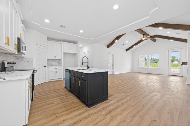 1042 Gazing Pine Street, Huffman, TX 77336