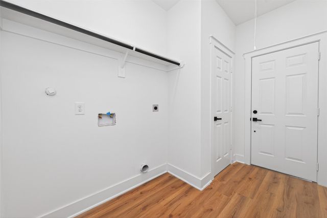 1042 Gazing Pine Street, Huffman, TX 77336