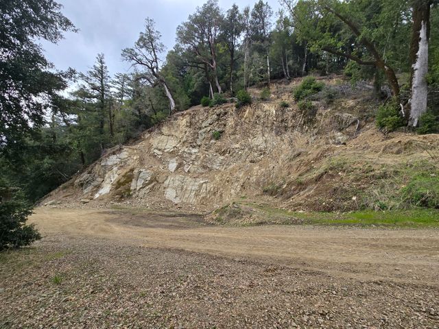 3790 Thomas Road, Miranda, CA 95553