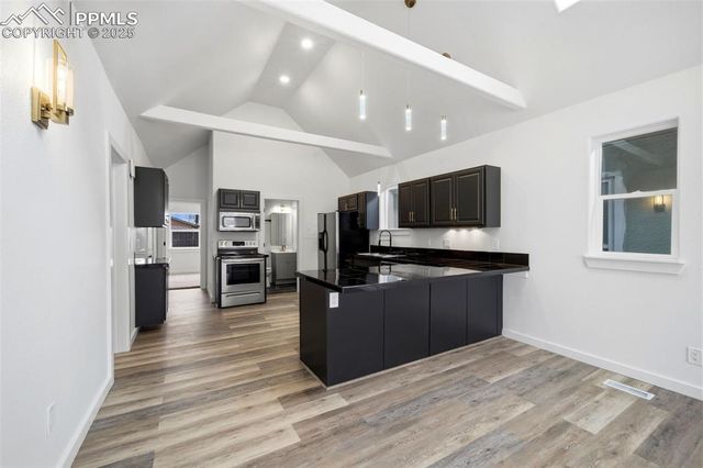 907 S Cascade Avenue, Colorado Springs, CO 80903