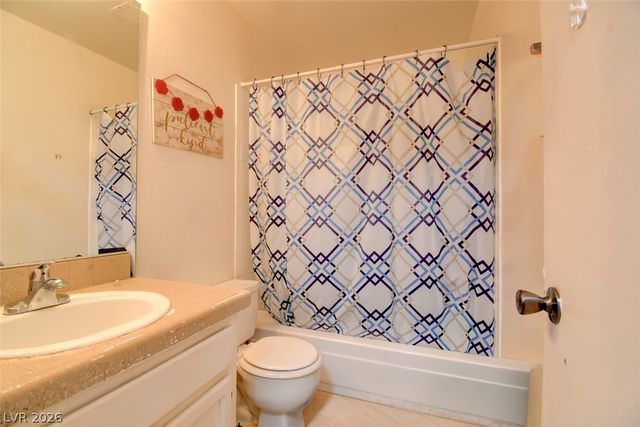 4300 North Lamont Street 243, Las Vegas, NV 89115