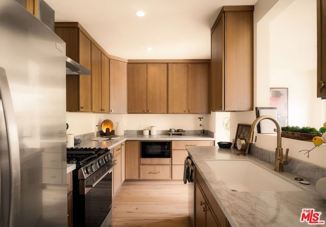 3608 Greenfield Avenue, Los Angeles, CA 90034