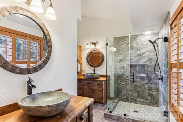 266 Lost Mine Trail, Brevard, NC 28712