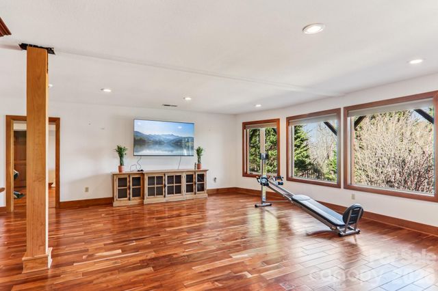 266 Lost Mine Trail, Brevard, NC 28712