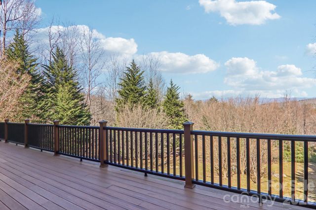 266 Lost Mine Trail, Brevard, NC 28712