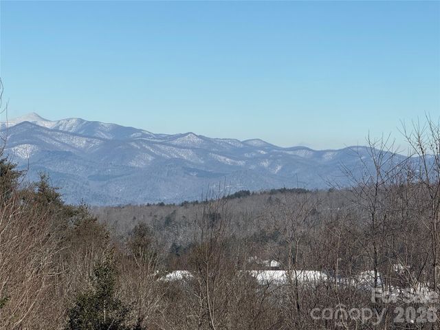 266 Lost Mine Trail, Brevard, NC 28712
