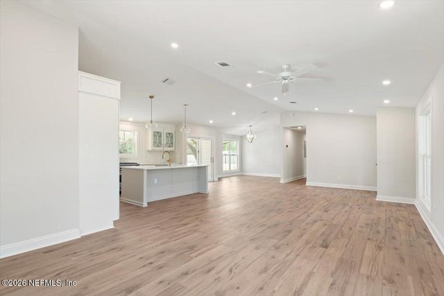 85142 CREWS Road, Fernandina Beach, FL 32034