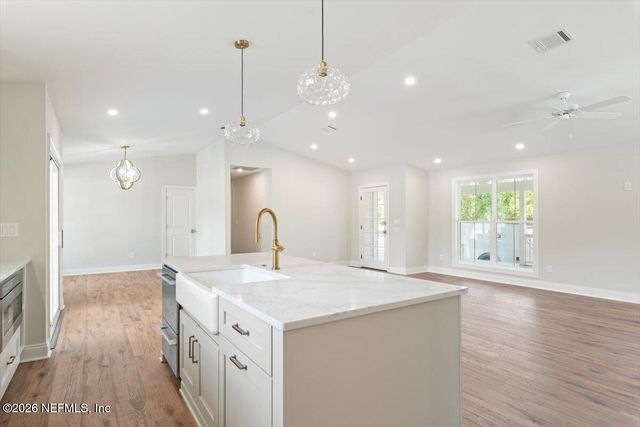 85142 CREWS Road, Fernandina Beach, FL 32034