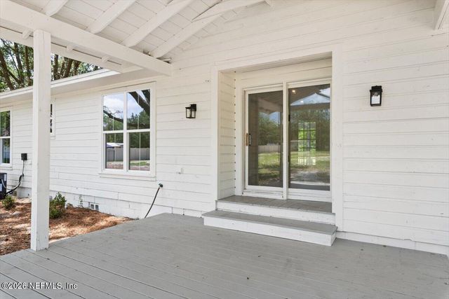 85142 CREWS Road, Fernandina Beach, FL 32034