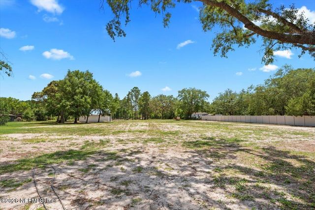 85142 CREWS Road, Fernandina Beach, FL 32034