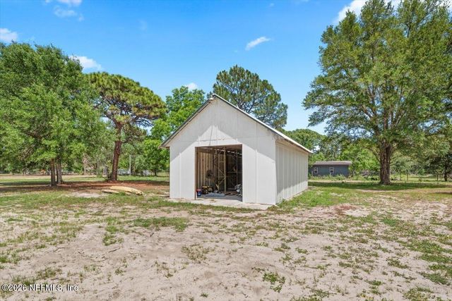 85142 CREWS Road, Fernandina Beach, FL 32034