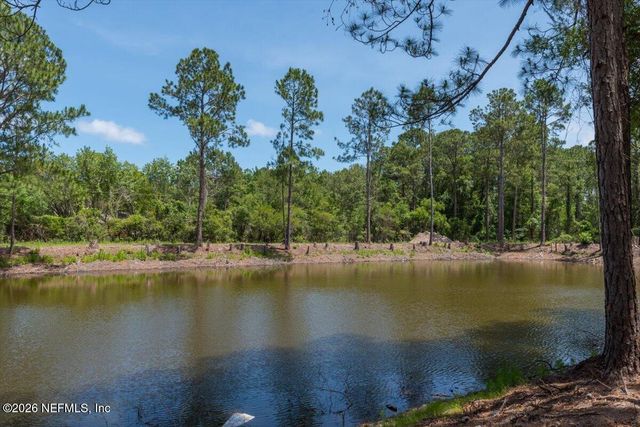 85142 CREWS Road, Fernandina Beach, FL 32034