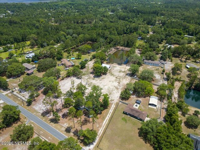 85142 CREWS Road, Fernandina Beach, FL 32034