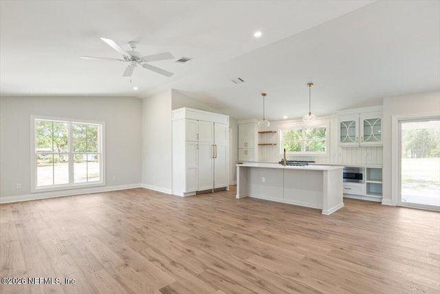 85142 CREWS Road, Fernandina Beach, FL 32034