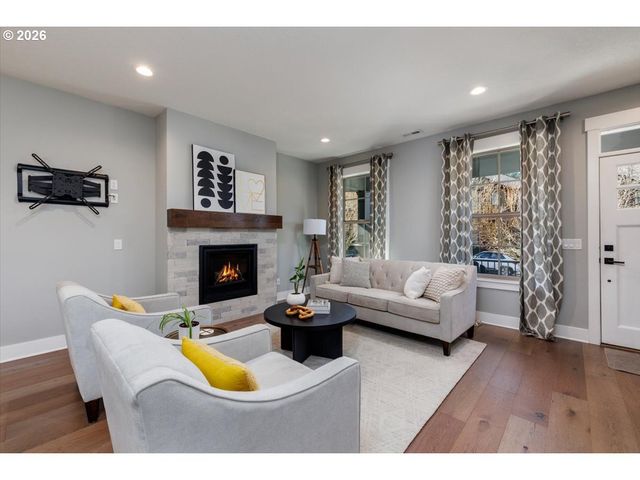 9043 Sw WEST HAVEN Dr, Portland, OR 97225