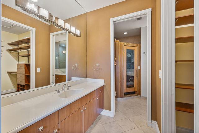 6380 BELLA Circle 905, Boynton Beach, FL 33437