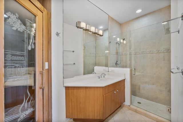 6380 BELLA Circle 905, Boynton Beach, FL 33437