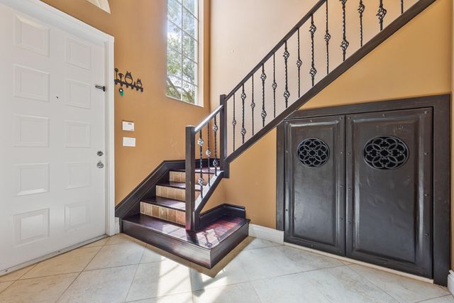 6380 BELLA Circle 905, Boynton Beach, FL 33437