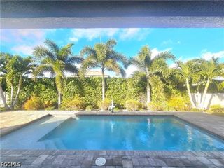 1919 SW 26th TER, Cape Coral, FL 33914