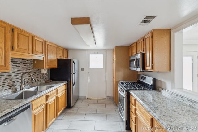 410 W 7th Street 241, Tulsa, OK 74119