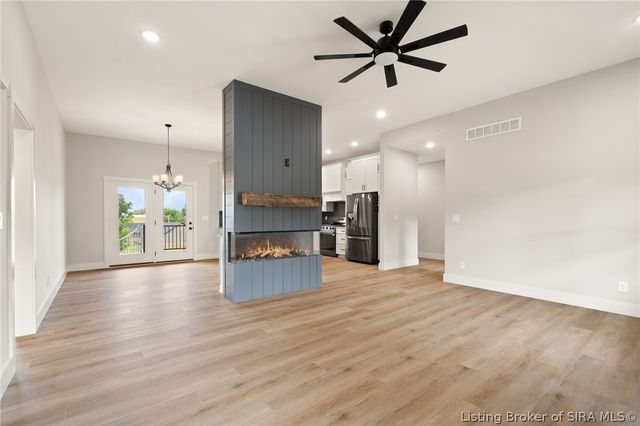 7539 Brownstown Road, Henryville, IN 47126