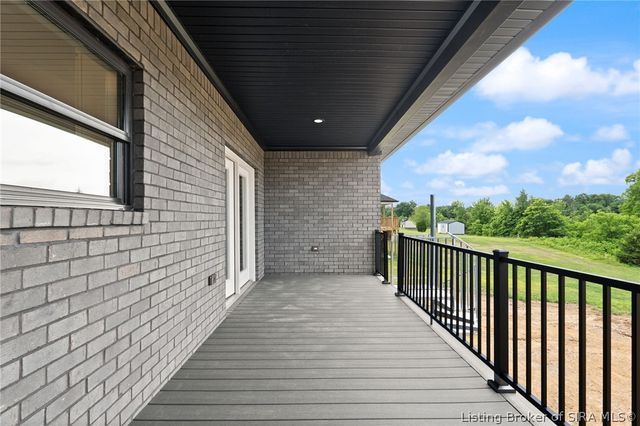 7539 Brownstown Road, Henryville, IN 47126