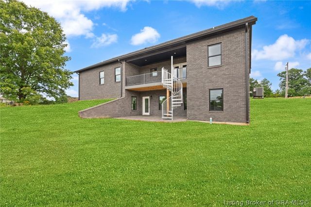 7539 Brownstown Road, Henryville, IN 47126