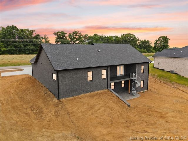 7539 Brownstown Road, Henryville, IN 47126