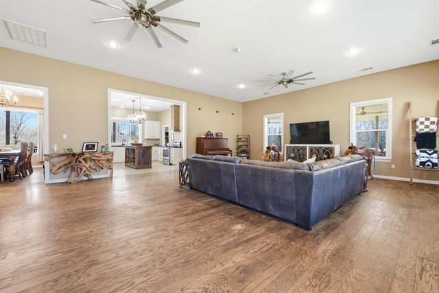 236 Bear Drive, Austin, AR 72007