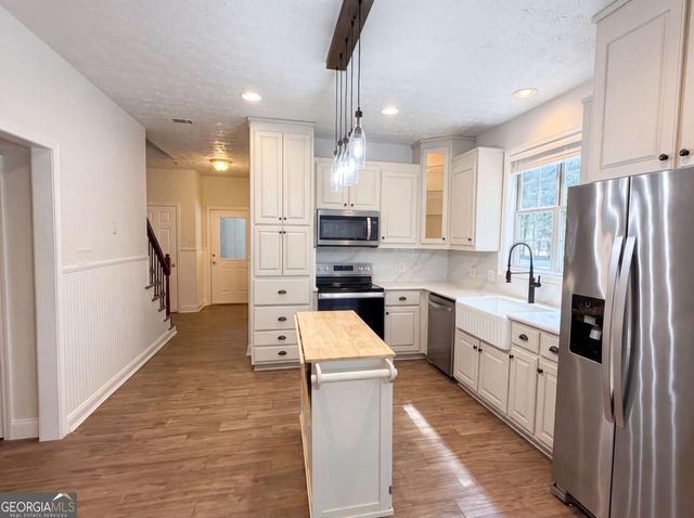346 Carnation Drive, Social Circle, GA 30025
