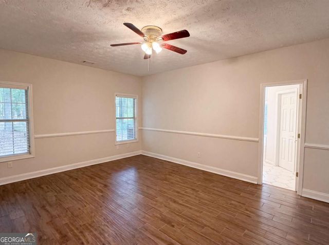 346 Carnation Drive, Social Circle, GA 30025