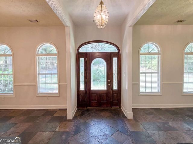 346 Carnation Drive, Social Circle, GA 30025