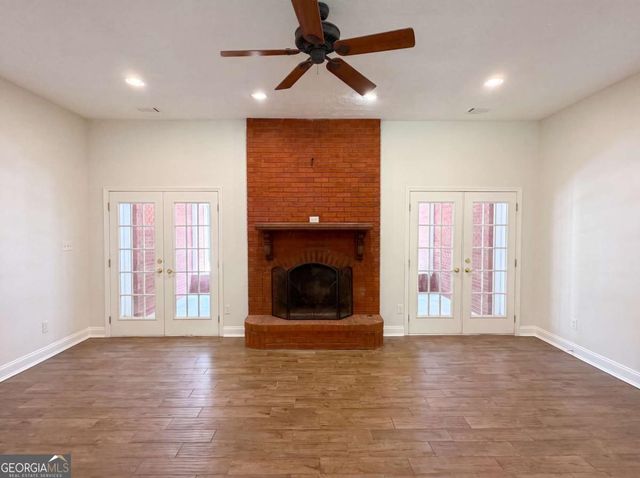 346 Carnation Drive, Social Circle, GA 30025