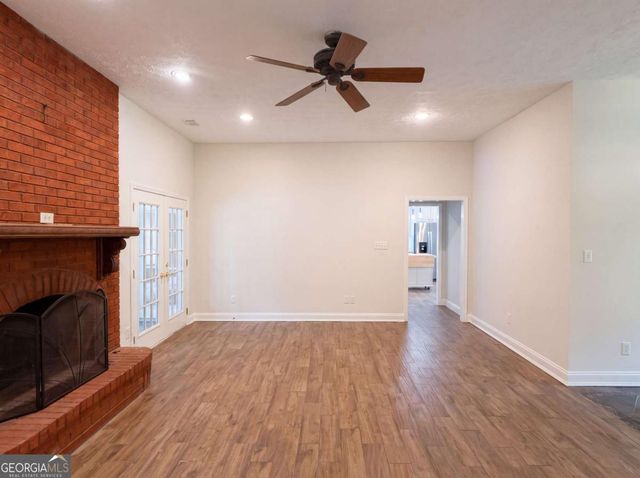 346 Carnation Drive, Social Circle, GA 30025