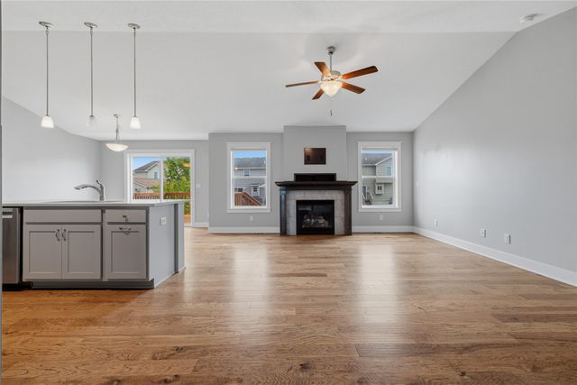 3413 NW Trestle Point Drive, Ankeny, IA 50023