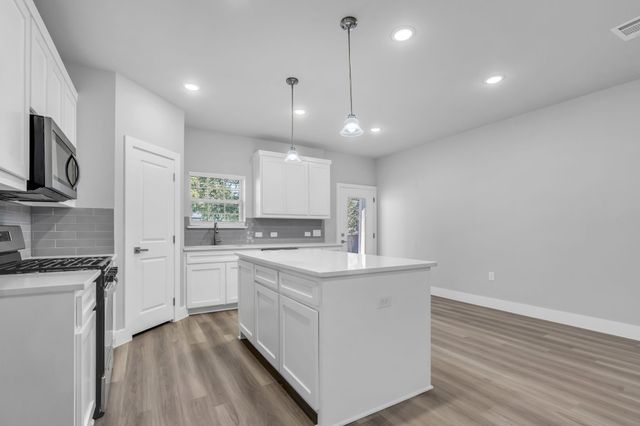 121 W Morton Street, Denison, TX 75021