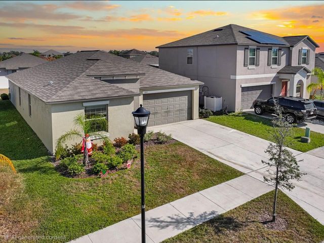 889 CALICO SCALLOP STREET, Ruskin, FL 33570