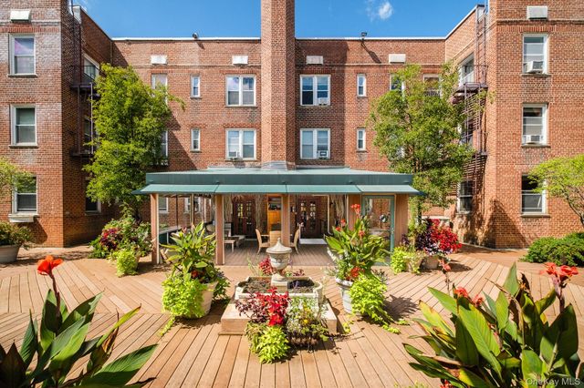 2 Overlook Road 2A3, White Plains, NY 10605