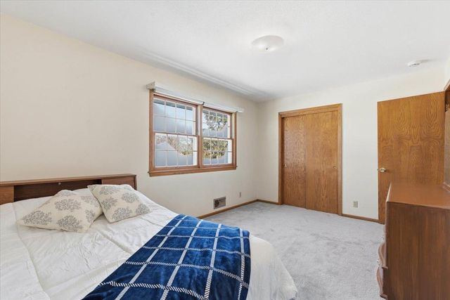 7341 Lyric Lane NE, Fridley, MN 55432