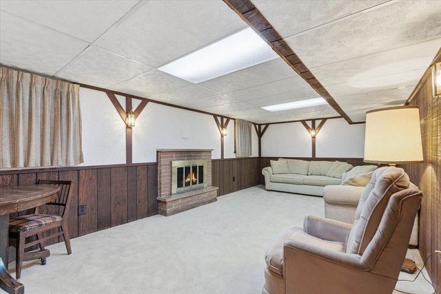 7341 Lyric Lane NE, Fridley, MN 55432