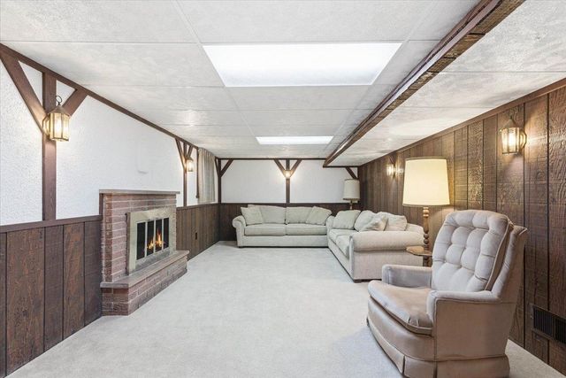 7341 Lyric Lane NE, Fridley, MN 55432