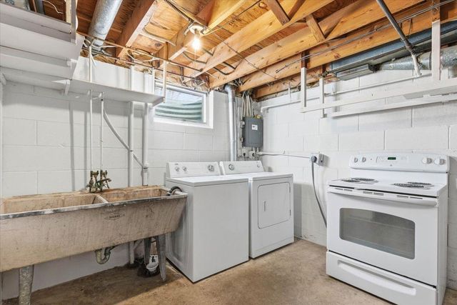 7341 Lyric Lane NE, Fridley, MN 55432