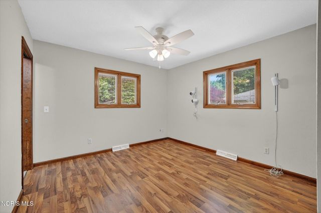 6011 Cemetery Road, Whitehouse, OH 43571