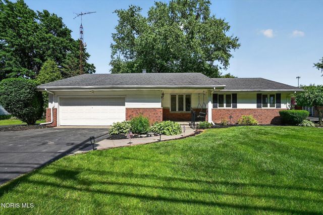 6011 Cemetery Road, Whitehouse, OH 43571