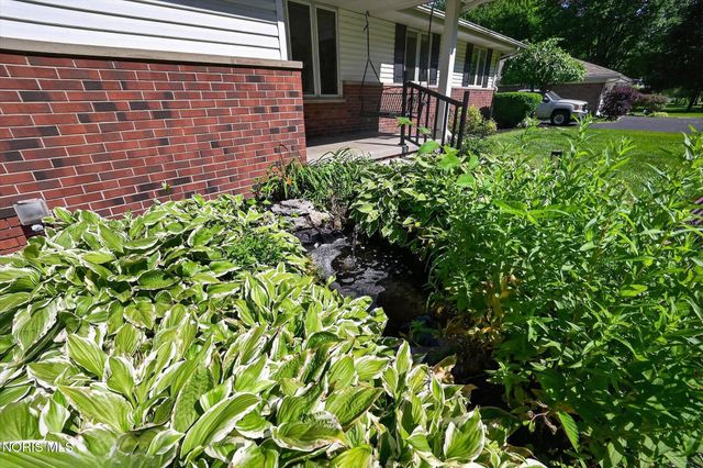6011 Cemetery Road, Whitehouse, OH 43571