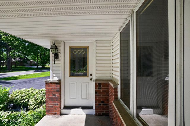 6011 Cemetery Road, Whitehouse, OH 43571