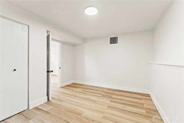 1015 Van Arden Drive, Vandalia, OH 45377