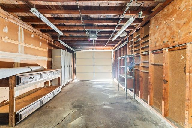 1015 Van Arden Drive, Vandalia, OH 45377