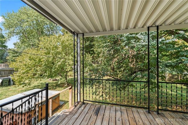 1015 Van Arden Drive, Vandalia, OH 45377